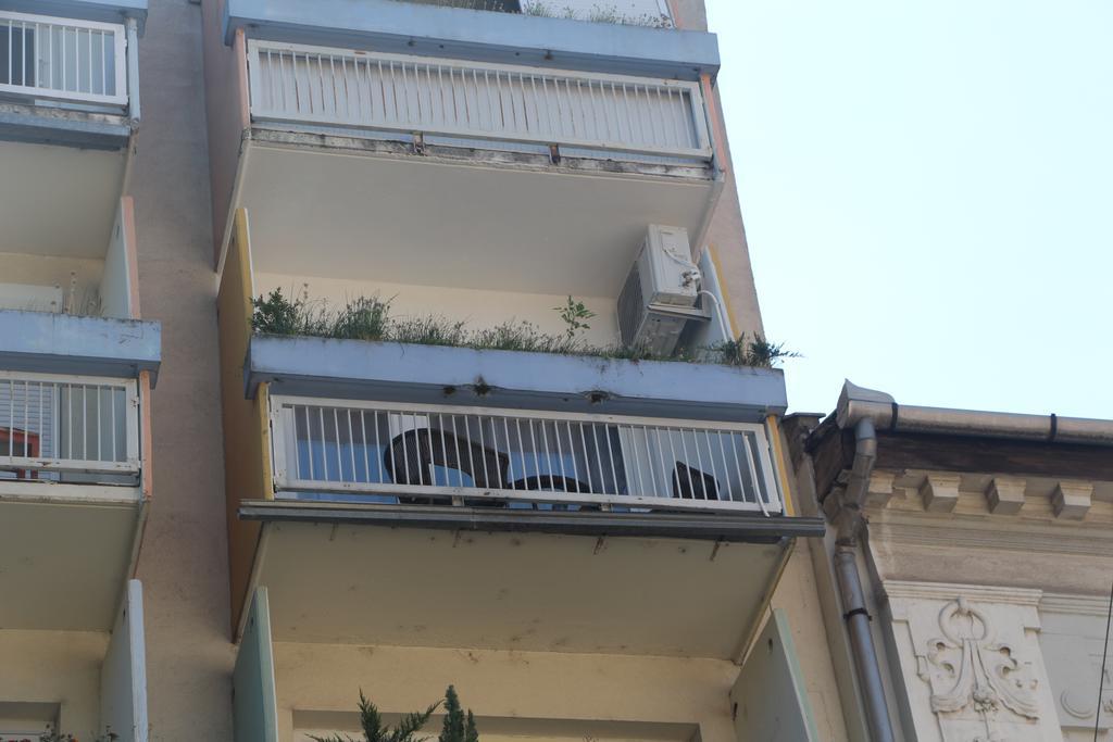 Verona Apartman Szeged Exterior foto
