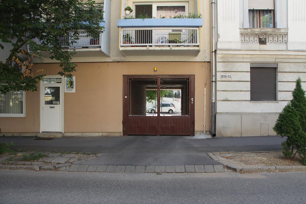 Verona Apartman Szeged Exterior foto